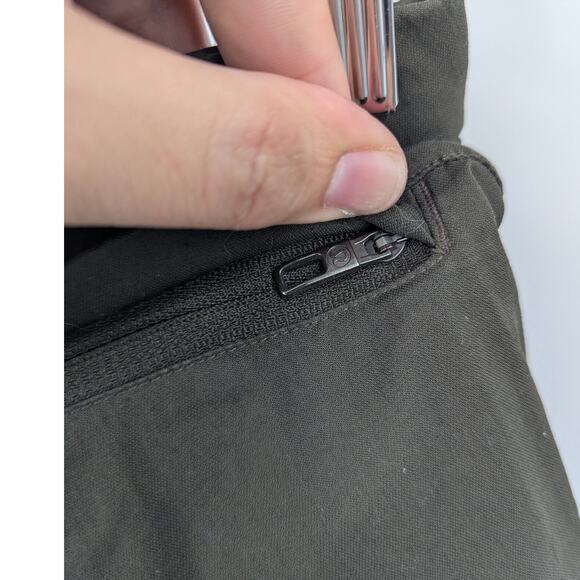 Lululemon Commission Shorts Men's 28 Green 9" Inseam Casual Slim-Fit M7AAAS - Picture 6 of 8